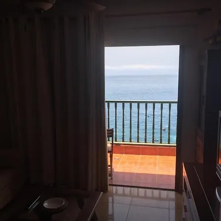 Atico Con Vistas Al Mar Апартаменты *
